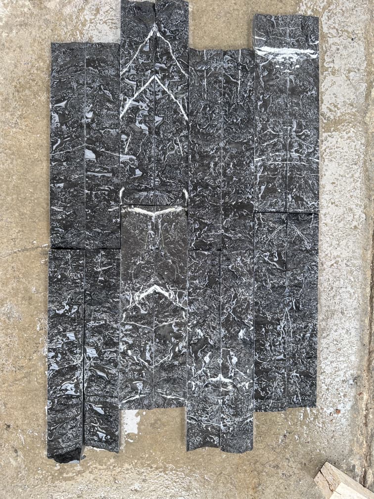 Ghilotinata Marmura Nero Marquina