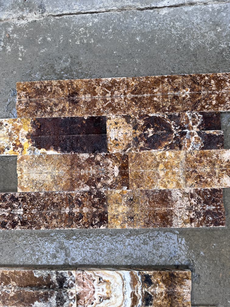 Ghilotinata Marmura Victoria