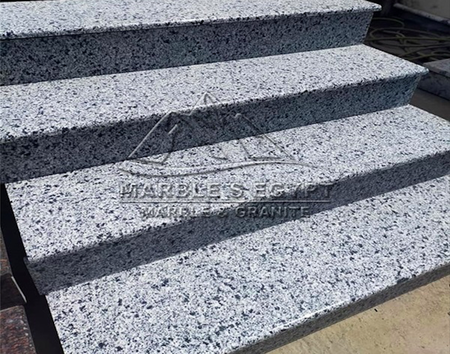 Trepte din granit - New Halayeb - 33x130x1.9 cm - lustruit bevelled